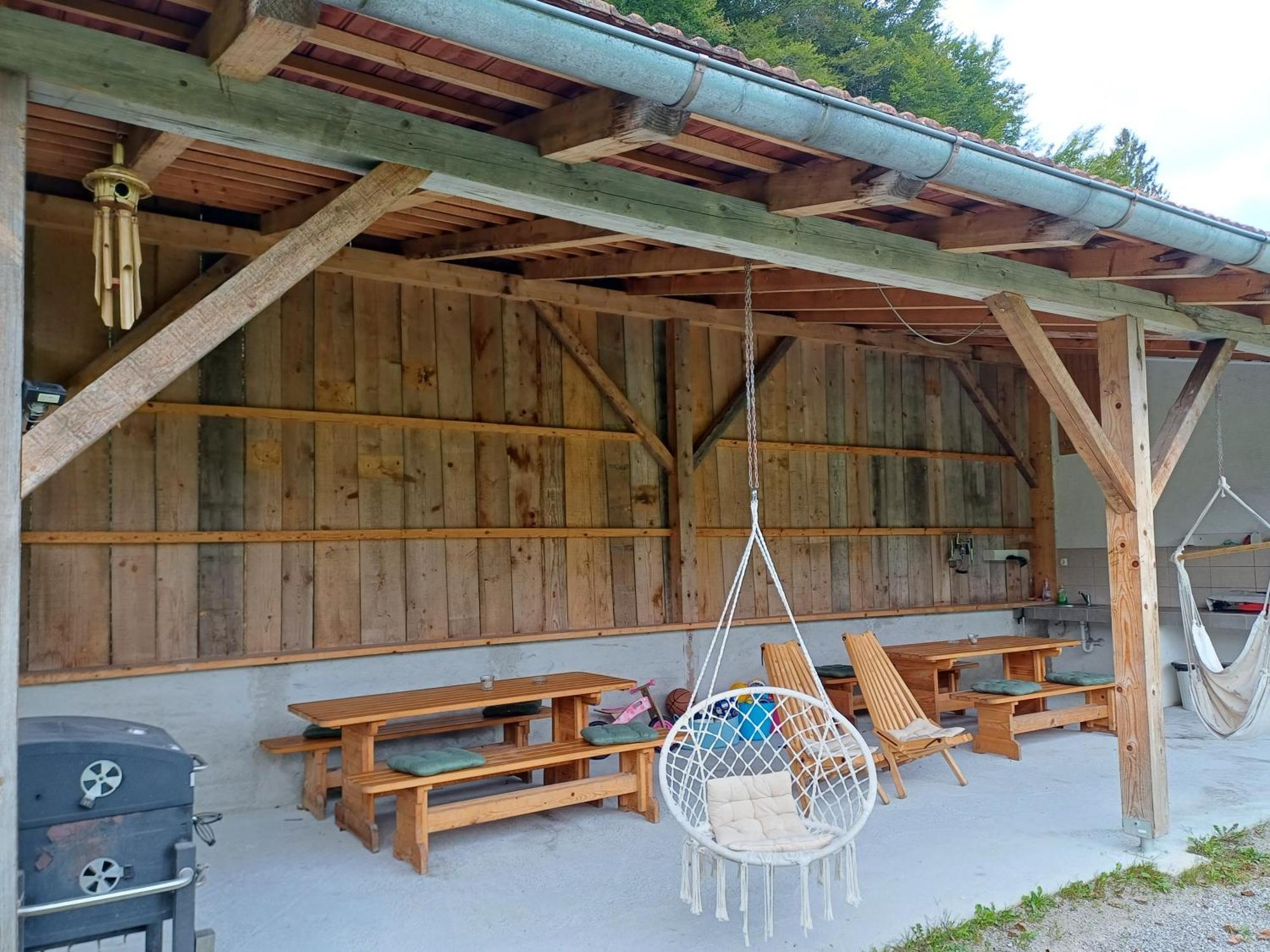 Apartma Pod Pugledom Liubliana Exterior foto